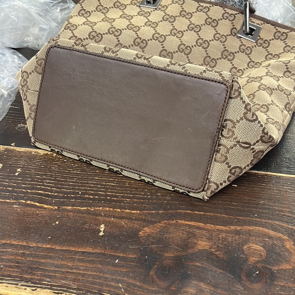 Small Gucci tote - Picture 4 of 12
